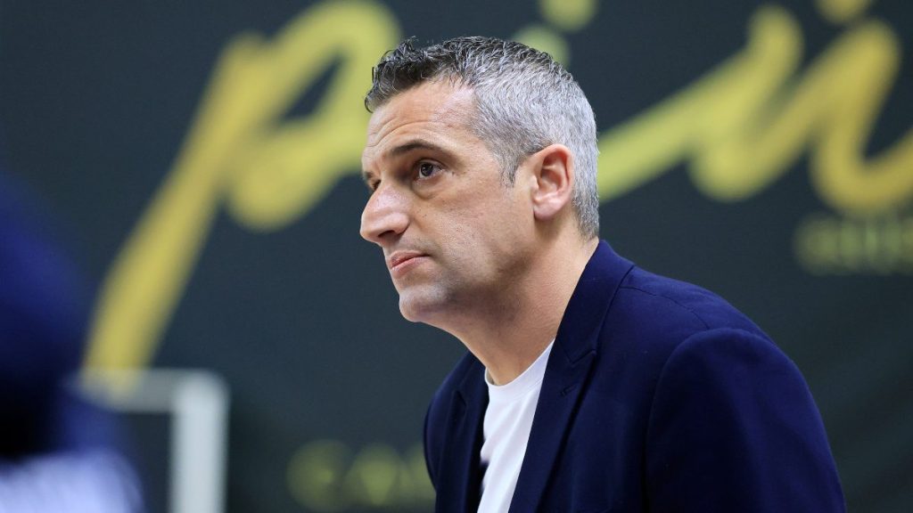 Ανανέωσε με Α.Σ. Καρδίτσας ο Παπανικολόπουλος