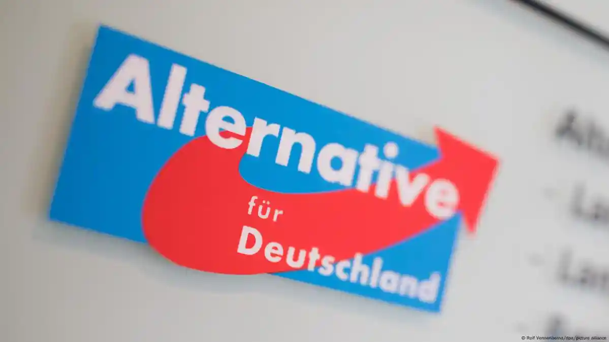 Το AfD στο στόχαστρο: Η Γερμανία το χαρακτηρίζει «εξτρεμιστικό» κόμμα του Κοινοβουλίου