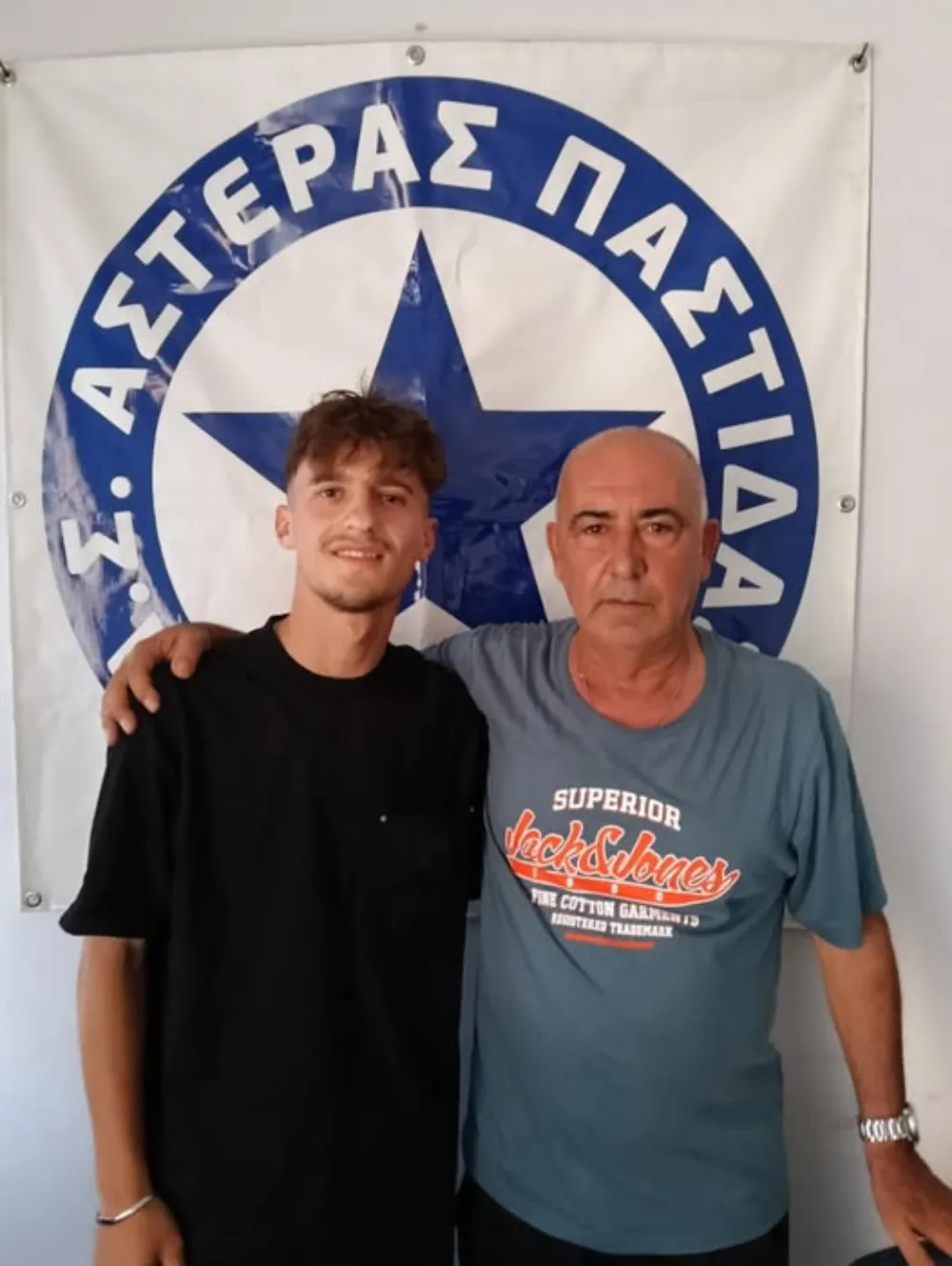 Στον Αστέρα Παστίδας ο Άγγελος Τσεπέλε