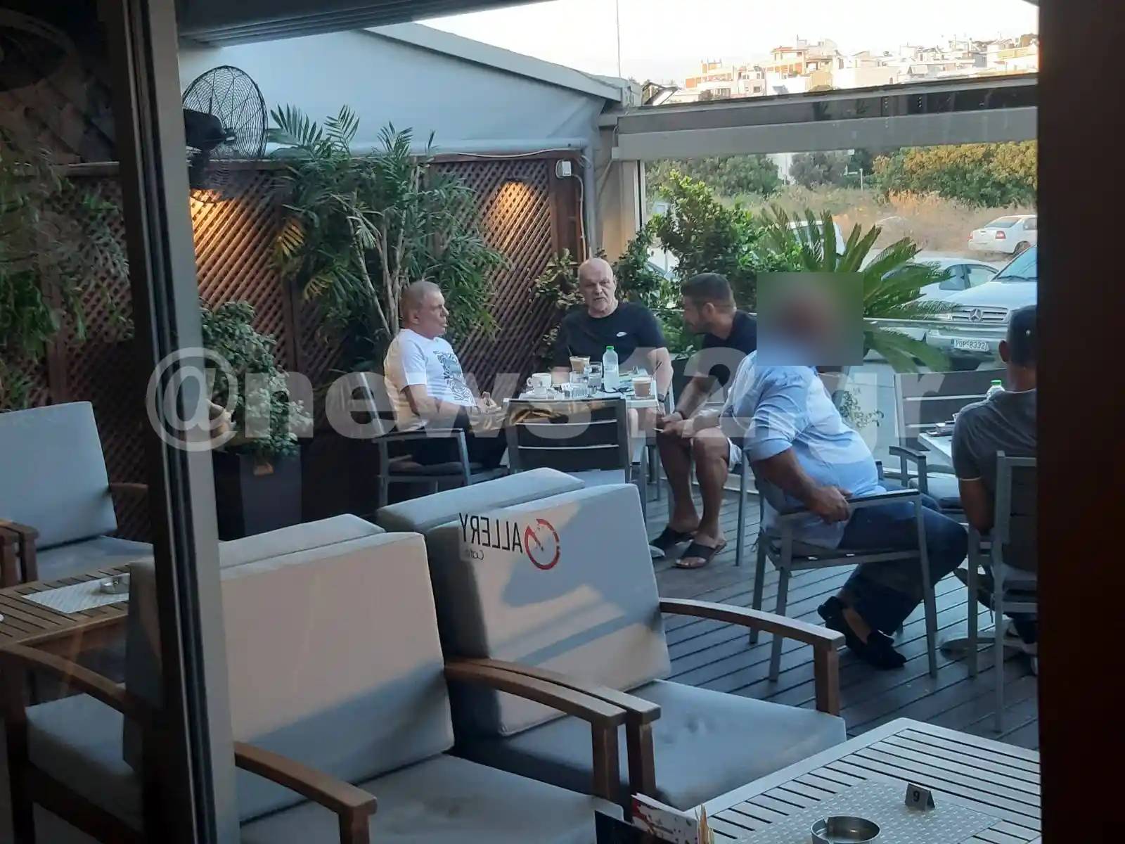 Συνάντηση με… άρωμα Ρόδου: Τσιλιγγίρης, Φυντάνης και Μαλιάκας σε γνωστή καφετέρια της πόλης
