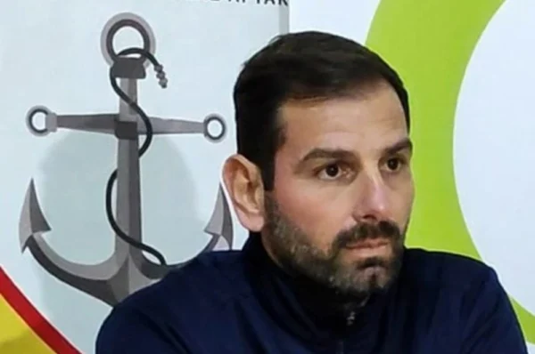 Γκάιδας: “Το αποτέλεσμα μας αφήνει στεναχωρημένους, δεχθήκαμε γκολ σε κομβικό σημείο”