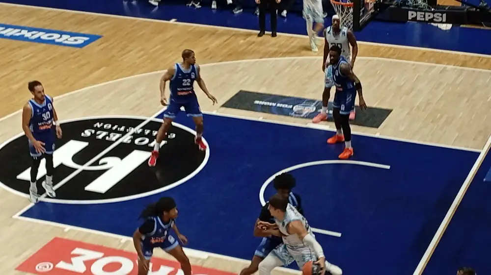 Ο Κολοσσός Ρόδου ξέσπασε στην τρίτη περίοδο αλλά δεν είχε συνέχεια και γνώρισε την έκτη διαδοχική του ήττα.