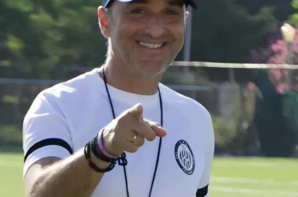 Βολιτάκης στο “news12”: “Ήταν πριν 1,5 μήνα να φύγω, τα κορίτσια με κράτησαν, τον τελευταίο καιρό ένιωθα ότι δεν ήθελα να είμαι στην ομάδα για προσωπικούς λόγους”