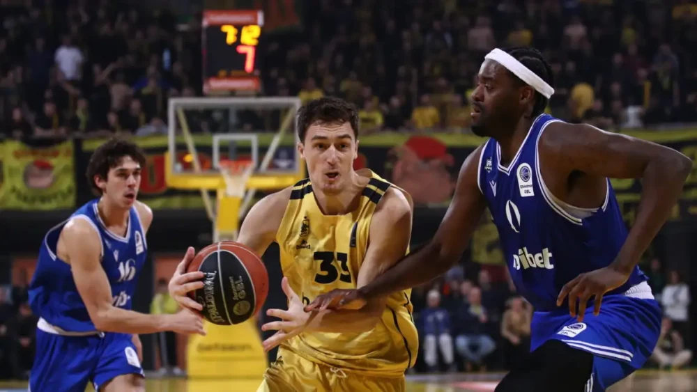 Η ψυχραιμία του Τζόουνς στις βολές έδωσε την νίκη στον Άρη