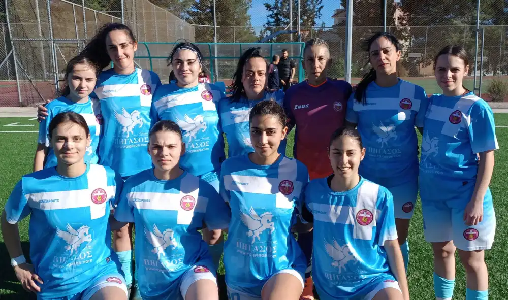 Ο Σταυρός Καλυθιών πέρασε με 1-0 από την Παιανία   και έφτασε τον ΠΑΣ Λαμίας στην 6η θέση με υπογραφή Λάμπρου