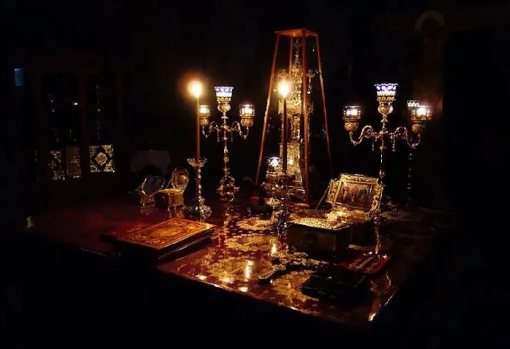 Τι είναι η προηγιασμένη θεία λειτουργία;