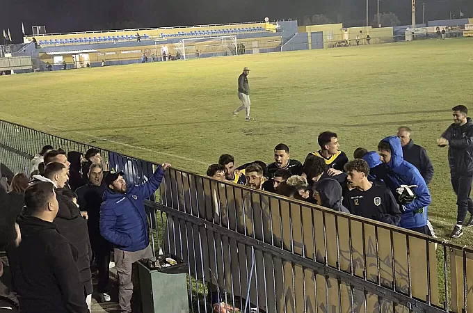 Ο Απόλλων Καλυθιών με κορυφαίο Γεωργιάδη έκανε την ανατροπή στο 88΄ και απόκλεισε τους μαχητικούς Πάνθηρες