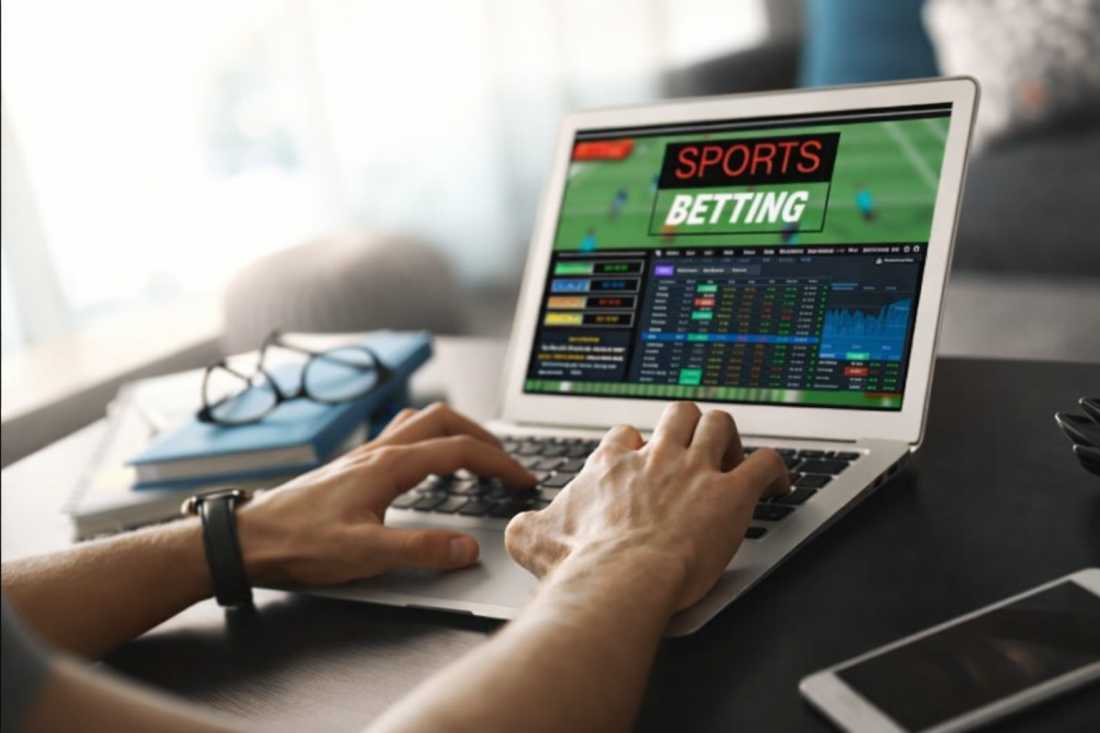 Ποια είναι η πρώτη στοιχηματική που άνοιξε στο ίντερνετ;