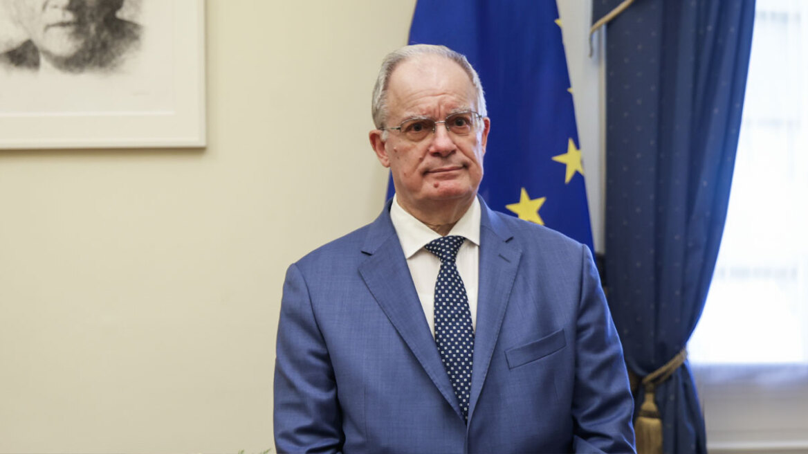 Ησαΐα Τσενεκίδου: Γιατί καταψήφισα την ανακήρυξη του Προέδρου της Δημοκρατίας ως επίτιμου δημότη του Δήμου Δοξάτου