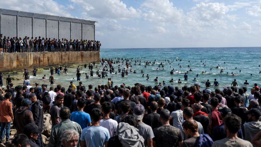 Η Ευρώπη χωρίς σύνορα: Η Θέουτα προειδοποιεί και η Αθήνα πρέπει να ακούσει